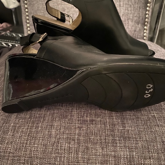 Bandolino wedges - Picture 2 of 2